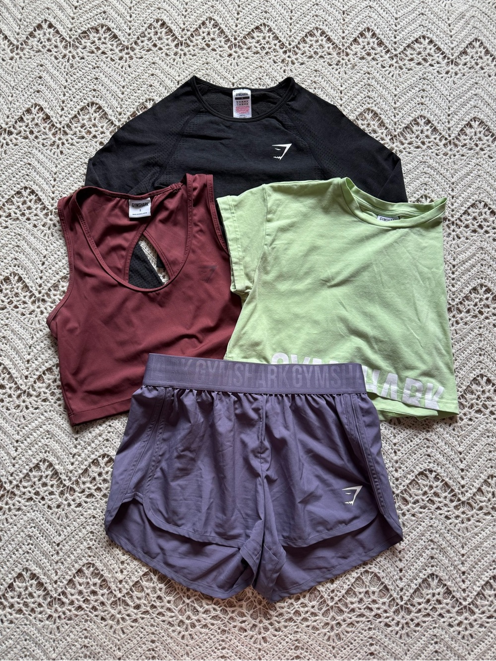 Gymshark Bundle Workout Active Wear Compression Size Small Black Purple Flowy